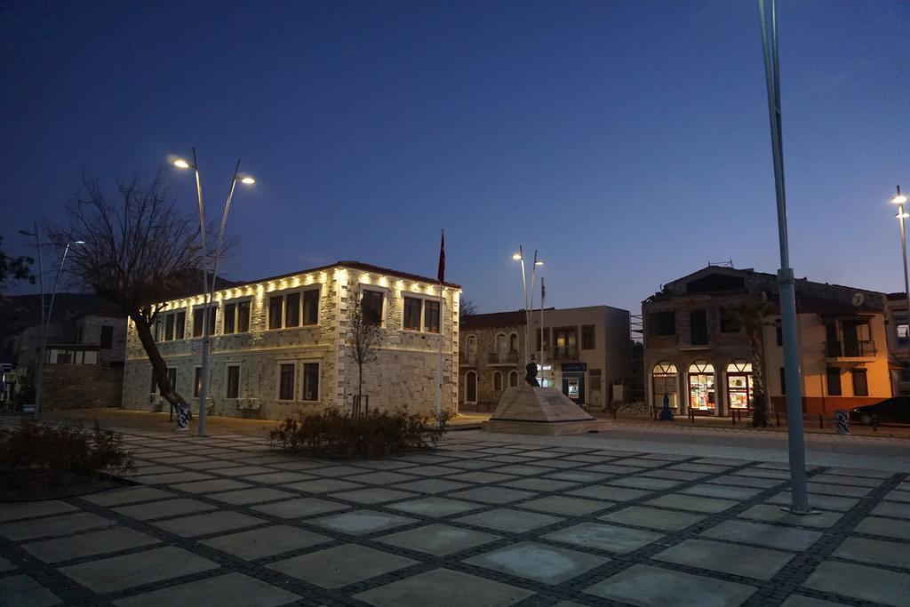 Villa Fokai Hotel Yenifoca Luaran gambar