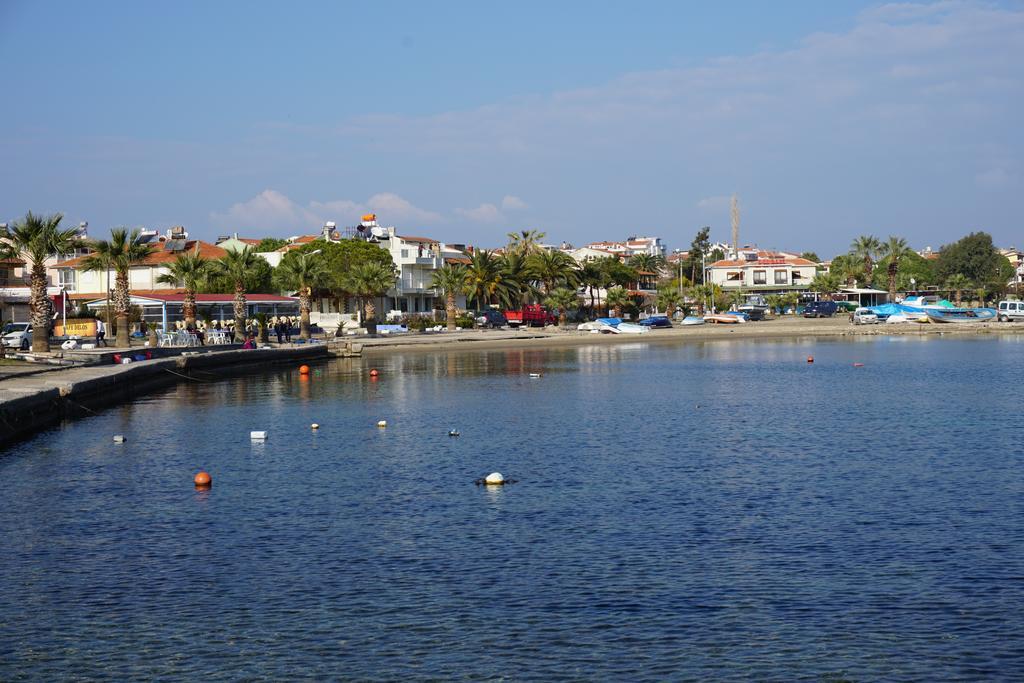 Villa Fokai Hotel Yenifoca Luaran gambar
