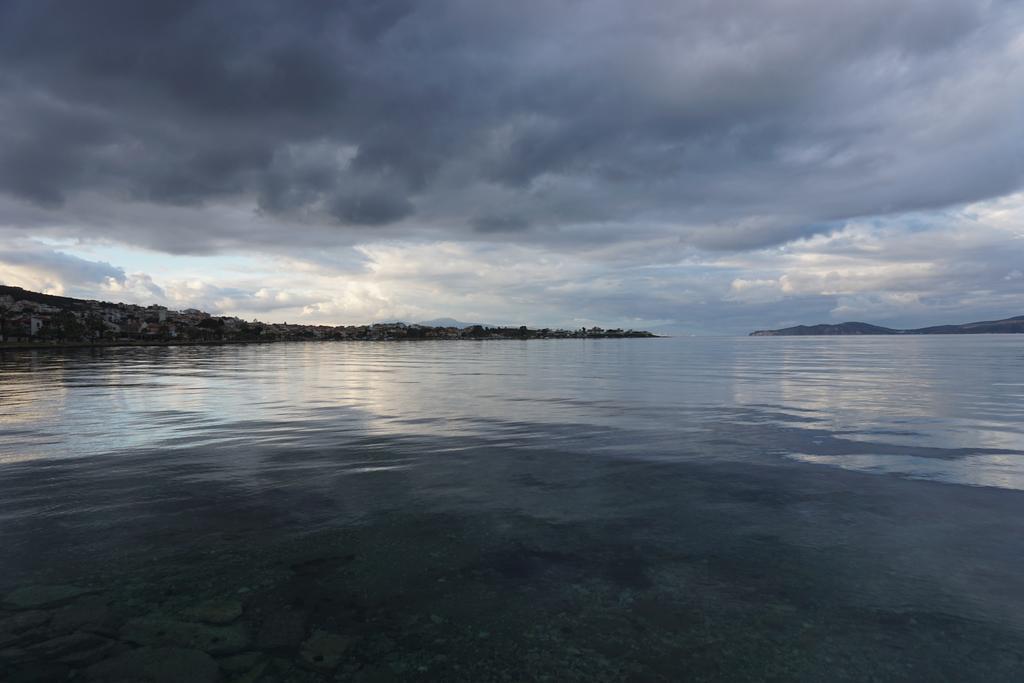 Villa Fokai Hotel Yenifoca Luaran gambar