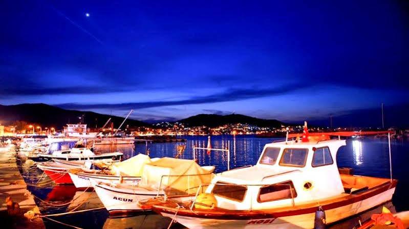 Villa Fokai Hotel Yenifoca Luaran gambar